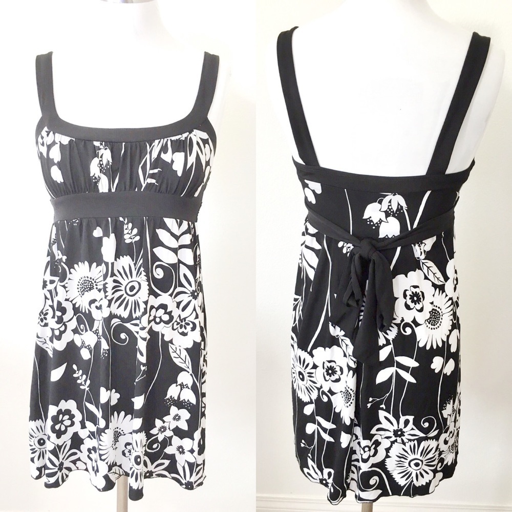 Love Tease Black White Floral Tie-Waist Mini Dress